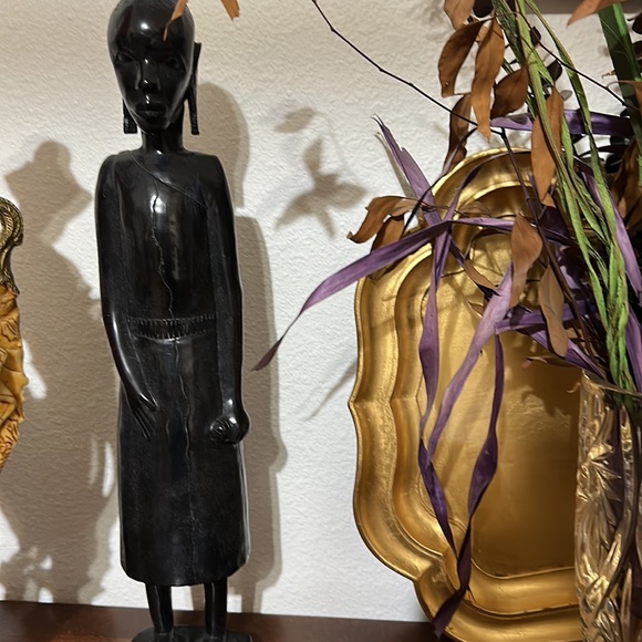 Hand carved Ebony Wood Statue - Picture 2 of 15